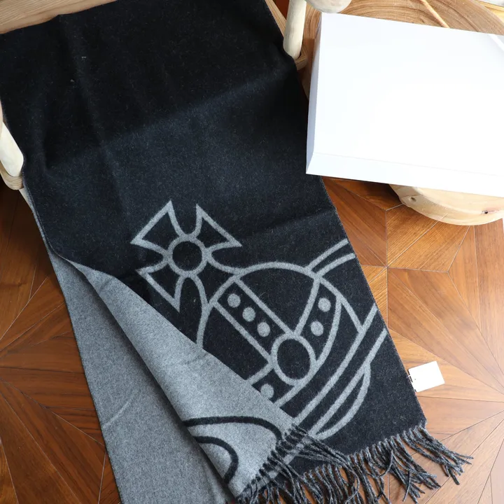 スーパーコピー ヴィヴィアン・ウエストウッド マフラー