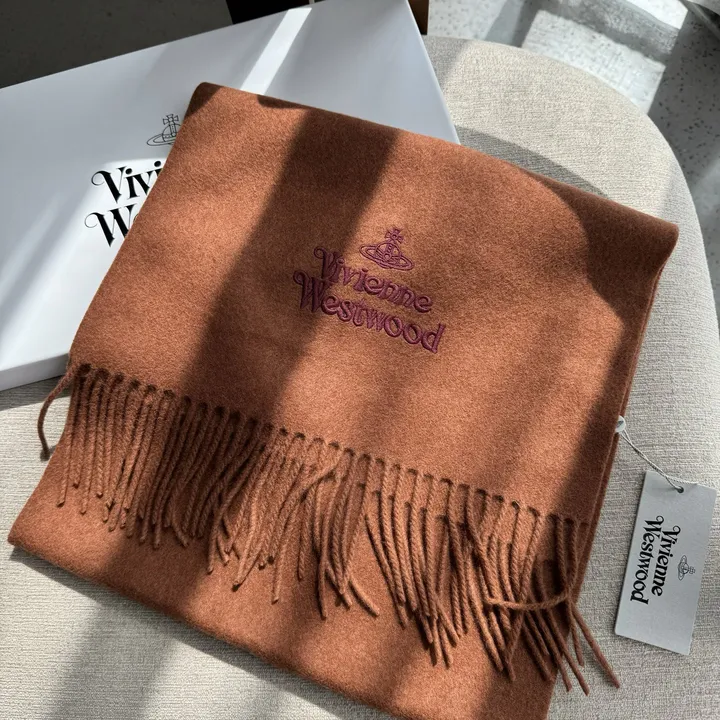 スーパーコピー ヴィヴィアン・ウエストウッド マフラー