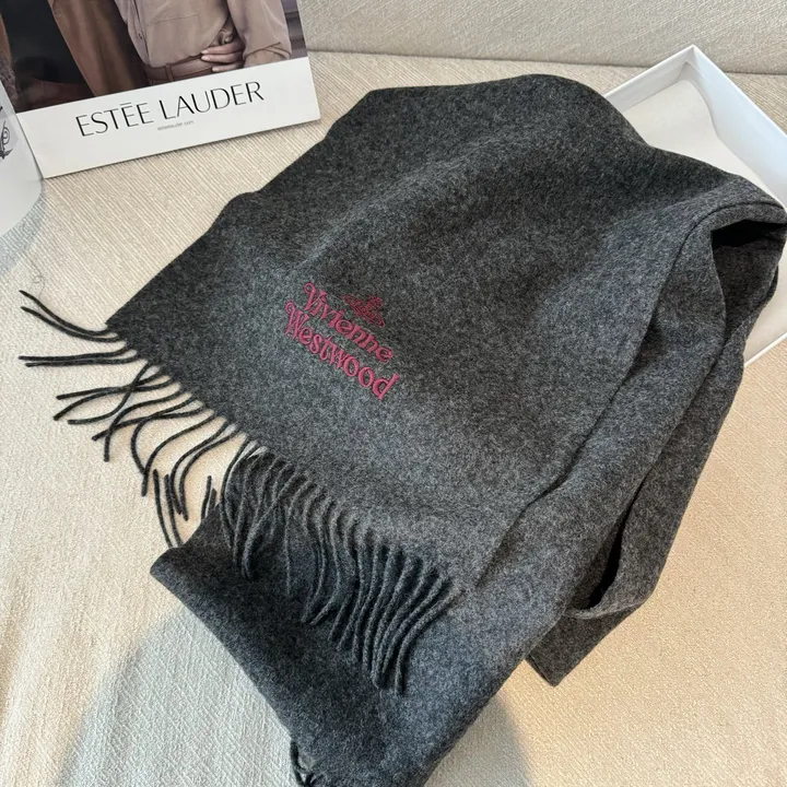 スーパーコピー ヴィヴィアン・ウエストウッド マフラー