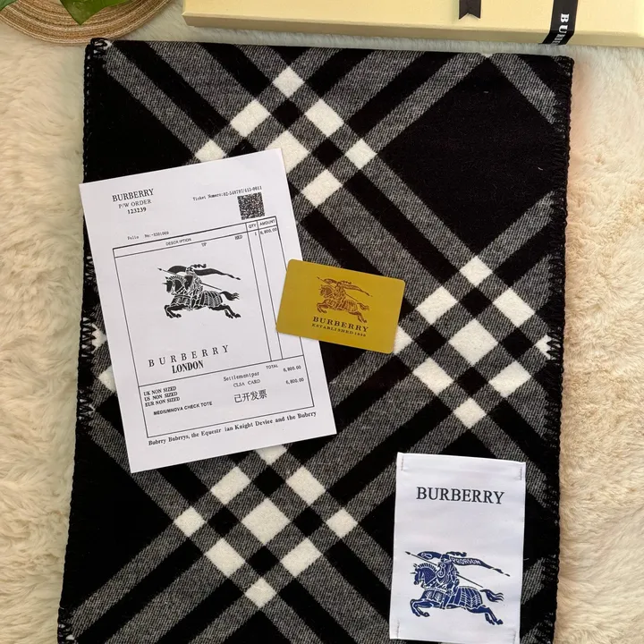 スーパーコピー バーバリー ス マフラー