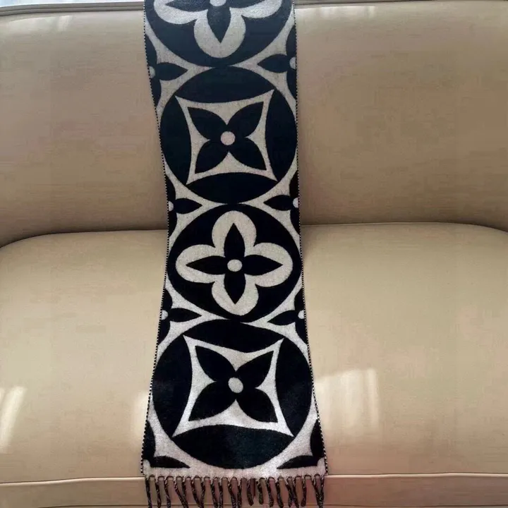 スーパーコピー ルイヴィトン マフラー