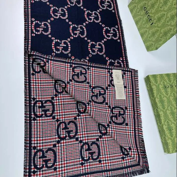 スーパーコピー グッチ マフラー