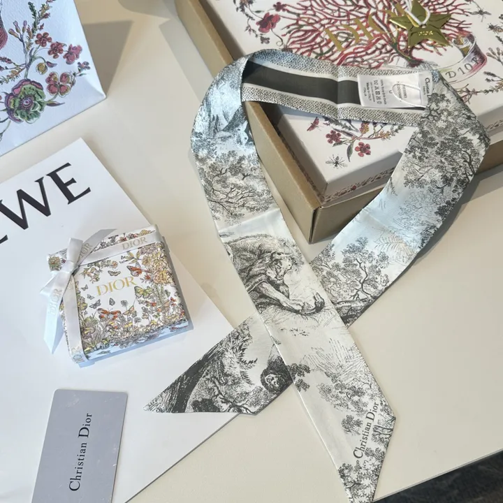 スーパーコピー ディオール マフラー