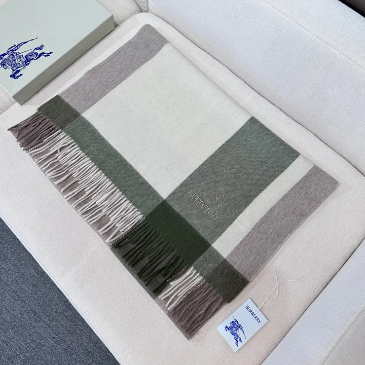 スーパーコピー バーバリー ス マフラー