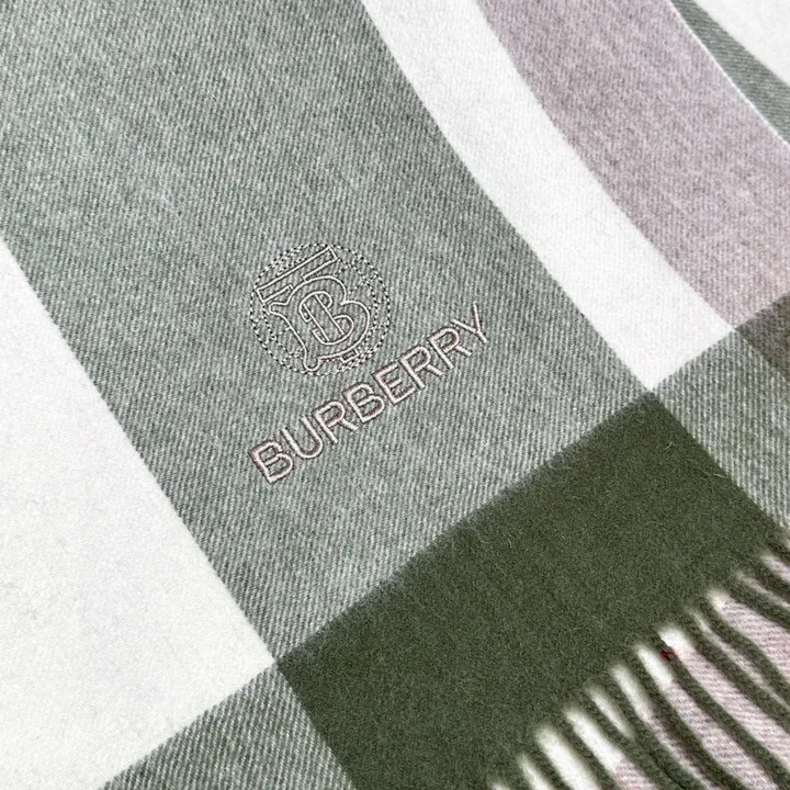 スーパーコピー バーバリー ス マフラー