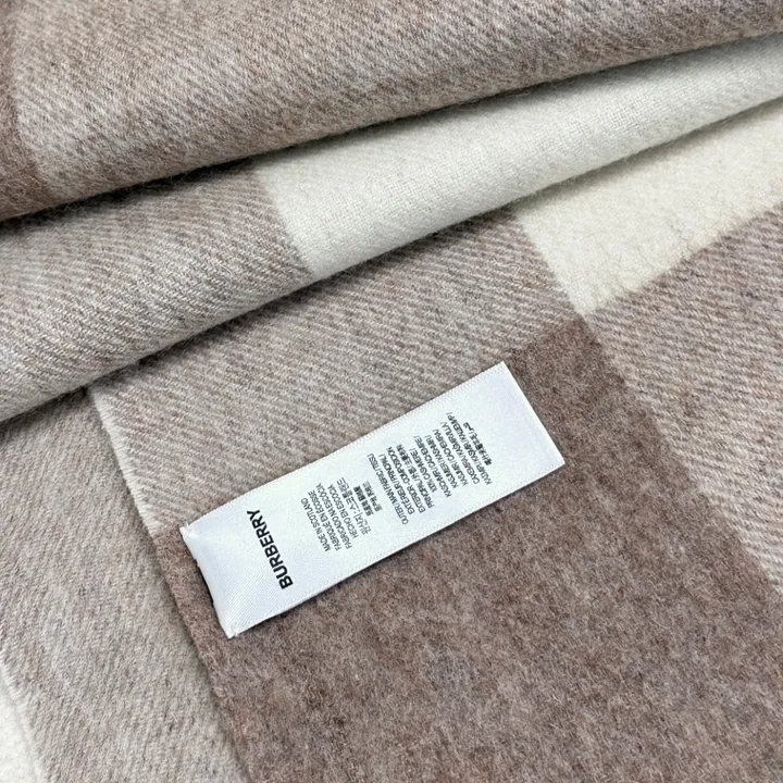 スーパーコピー バーバリー ス マフラー