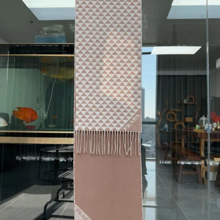 スーパーコピー プラダ マフラー