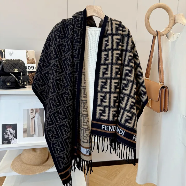 スーパーコピー フェンディ マフラー