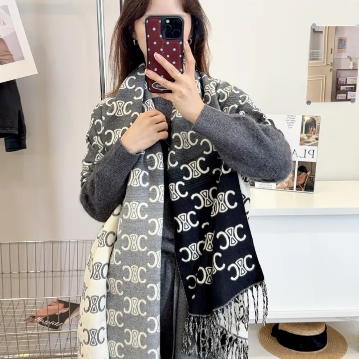 スーパーコピー セリーヌ マフラー