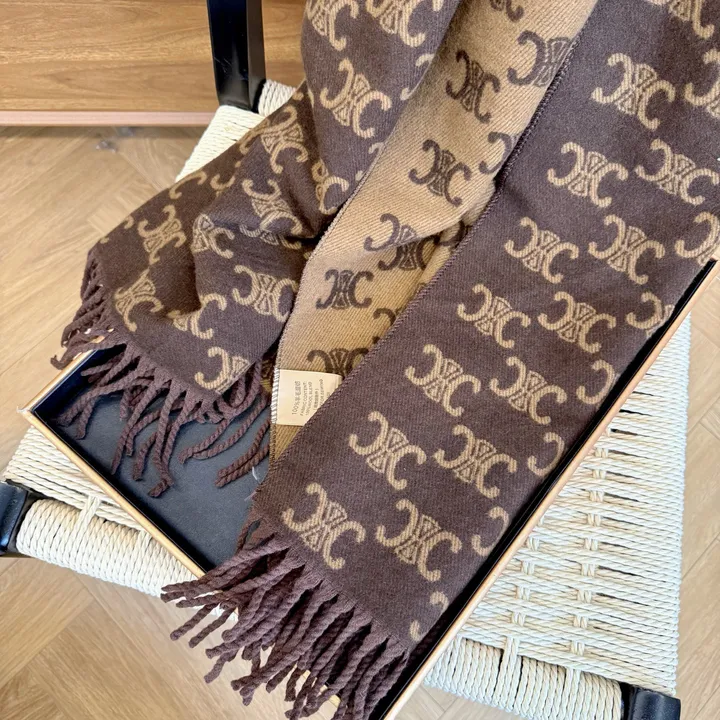 スーパーコピー セリーヌ マフラー