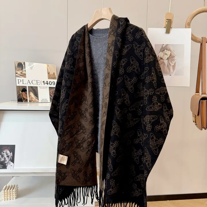 スーパーコピー ヴィヴィアン・ウエストウッド マフラー