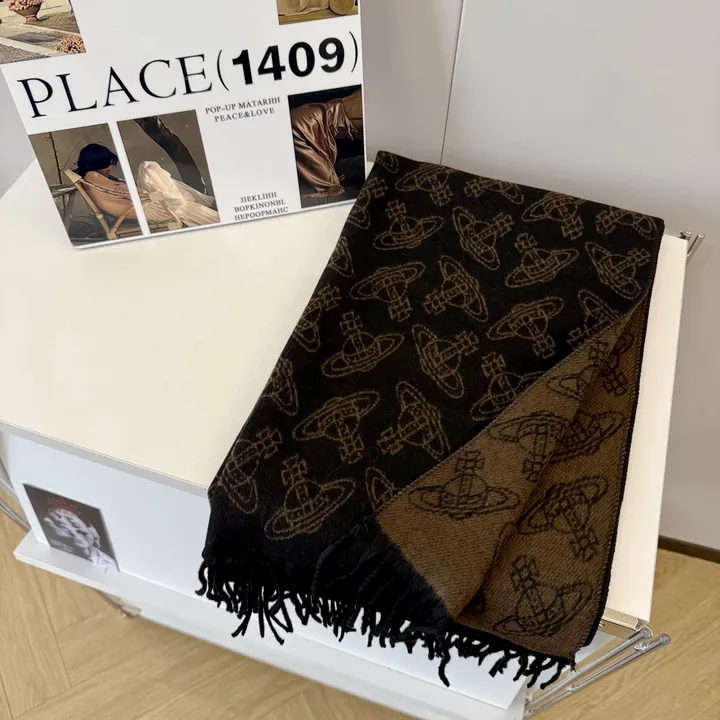 スーパーコピー ヴィヴィアン・ウエストウッド マフラー