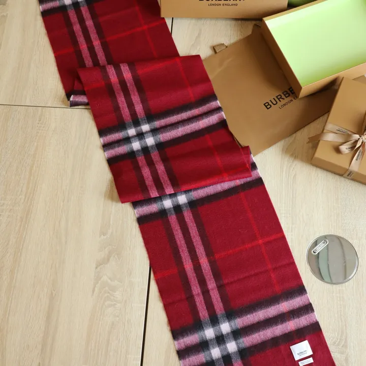 スーパーコピー バーバリー ス マフラー