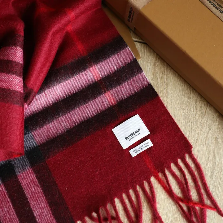 スーパーコピー バーバリー ス マフラー