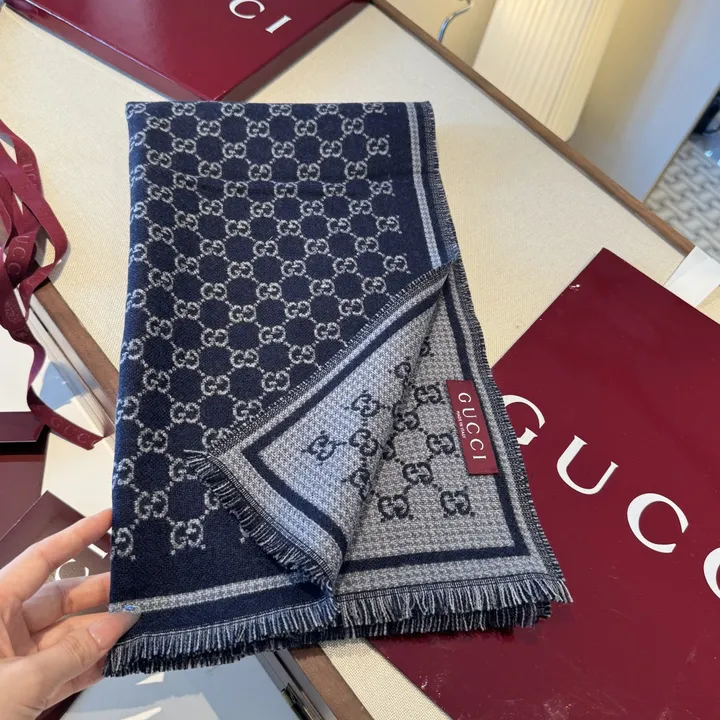 スーパーコピー グッチ マフラー