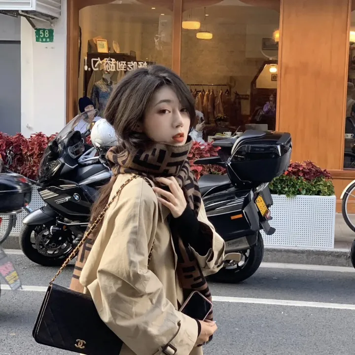 スーパーコピー フェンディ マフラー