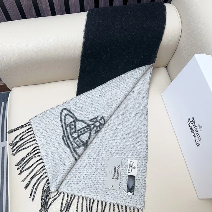 スーパーコピー ヴィヴィアン・ウエストウッド マフラー