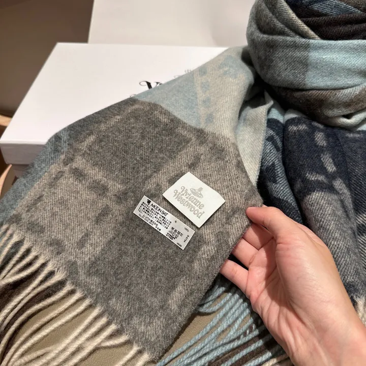 スーパーコピー ヴィヴィアン・ウエストウッド マフラー