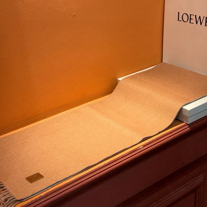 スーパーコピー ディオール マフラー