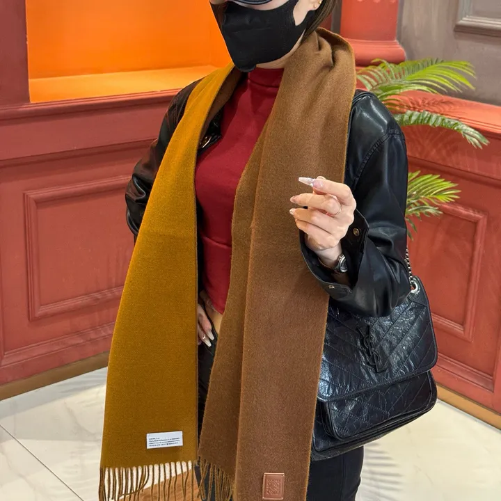 スーパーコピー ロエベ マフラー