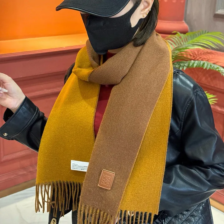 スーパーコピー ロエベ マフラー