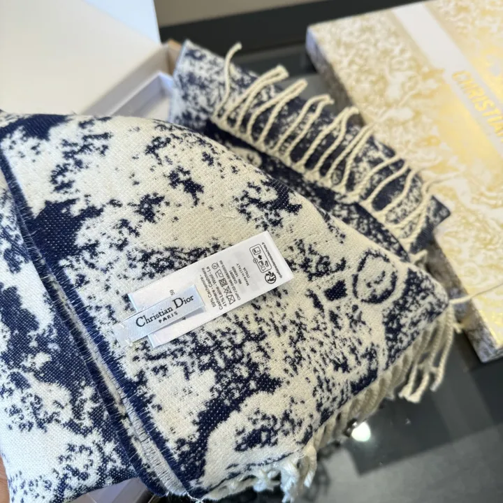 スーパーコピー ディオール マフラー