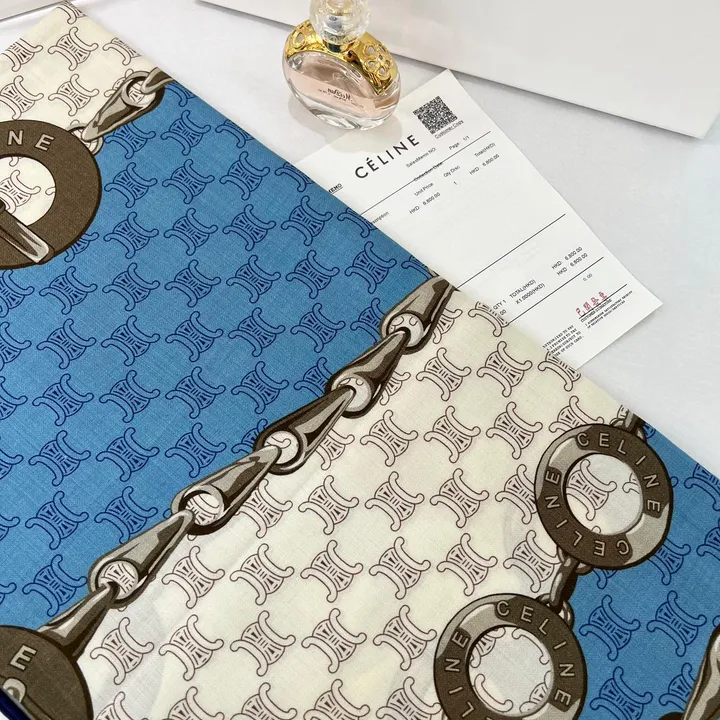 スーパーコピー セリーヌ マフラー