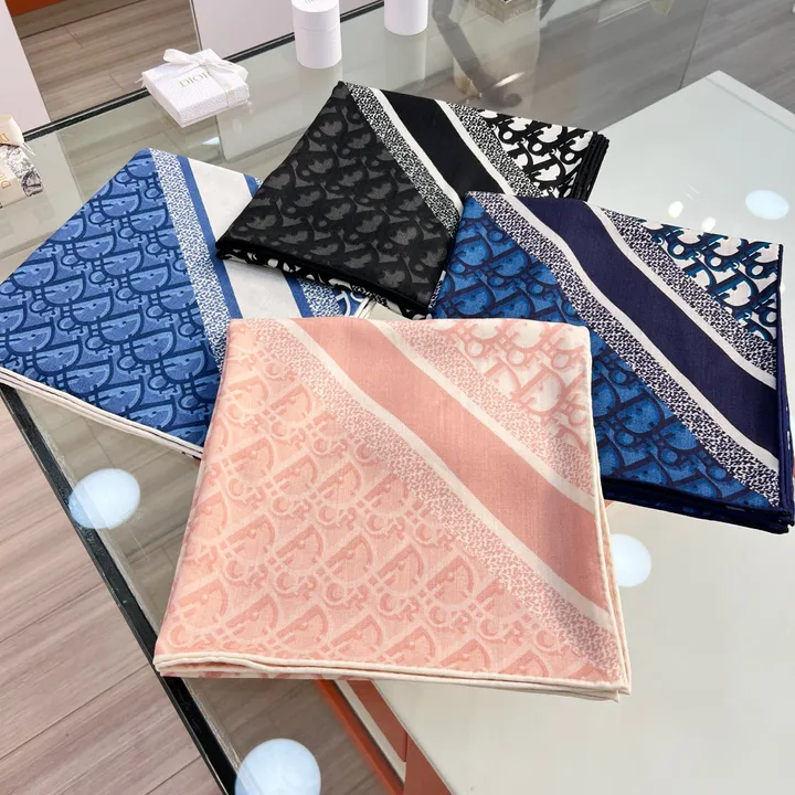 スーパーコピー ディオール マフラー