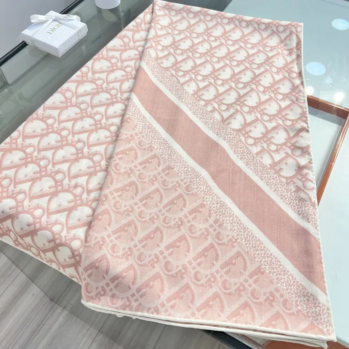 スーパーコピー ディオール マフラー