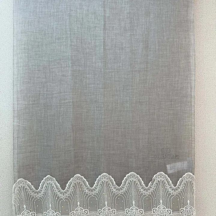 スーパーコピー ヴァレンティノ マフラー