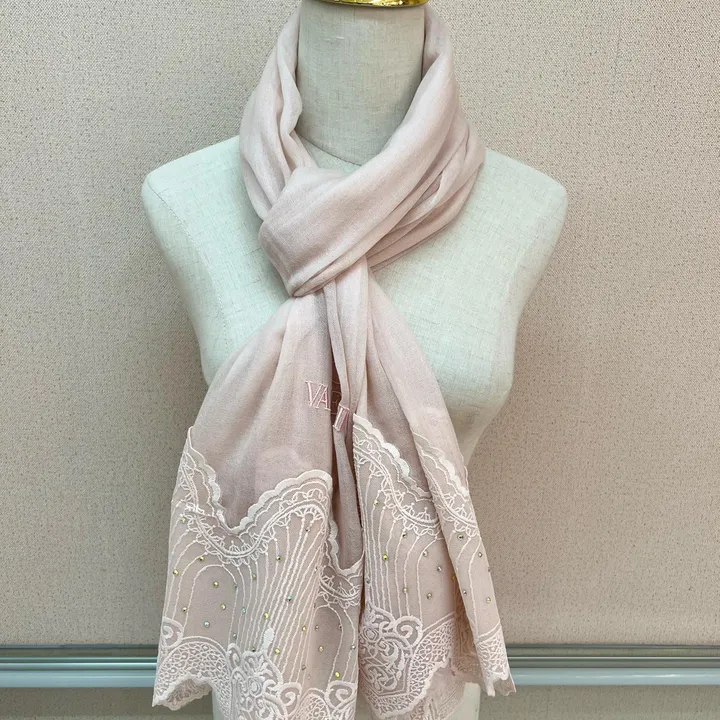 スーパーコピー ヴァレンティノ マフラー