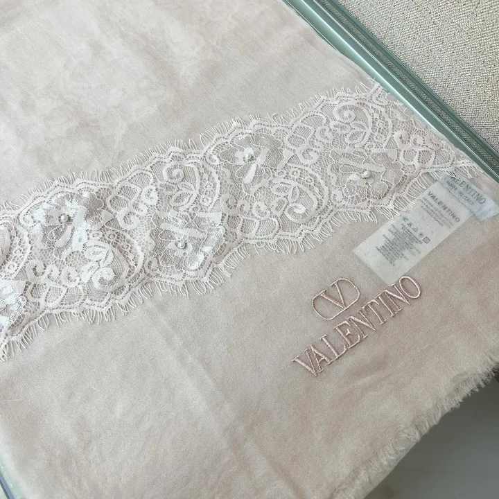 スーパーコピー ヴァレンティノ マフラー