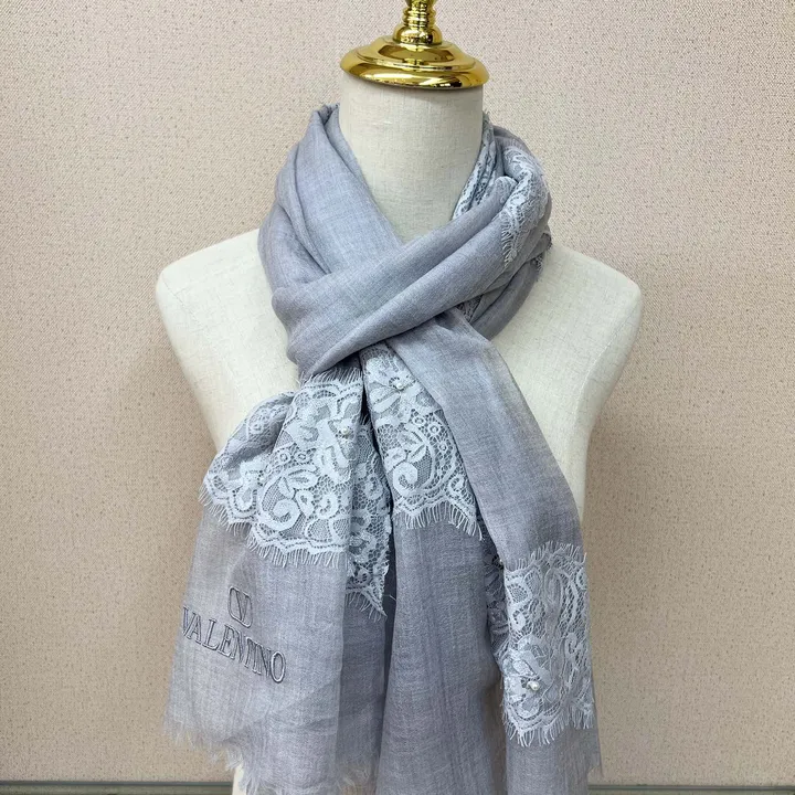 スーパーコピー ヴァレンティノ マフラー