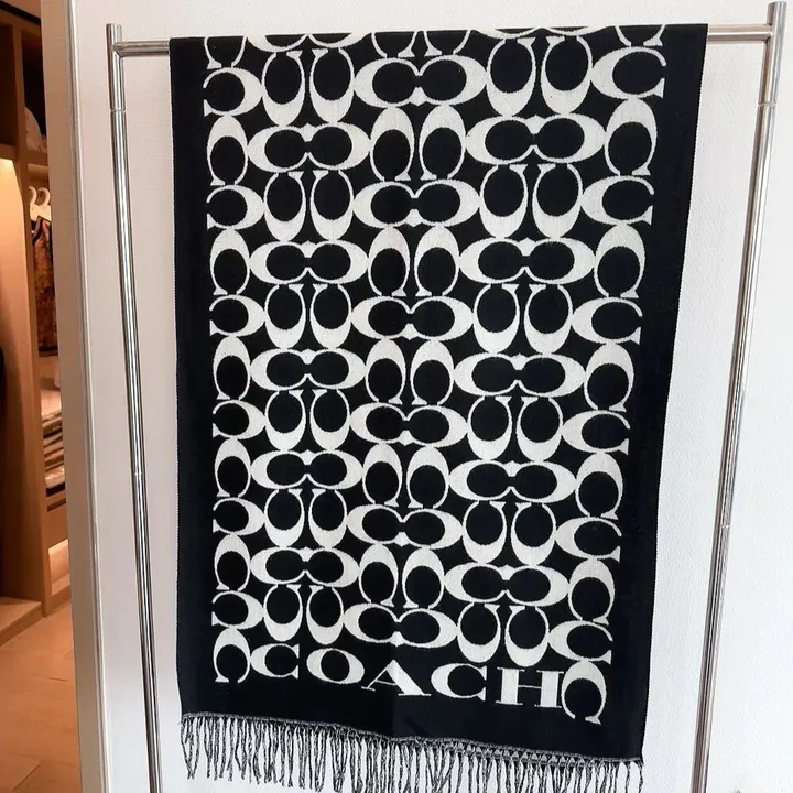 スーパーコピー コーチ マフラー