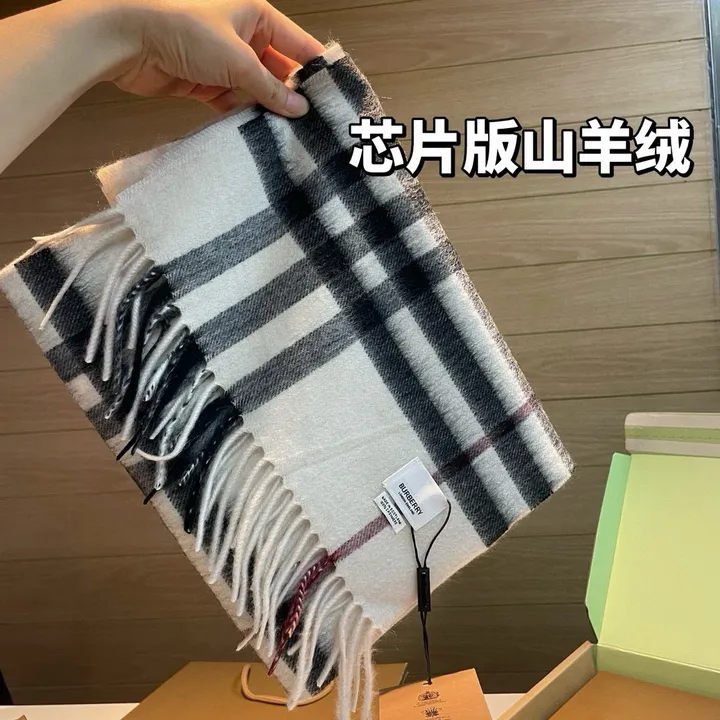 スーパーコピー バーバリー ス マフラー