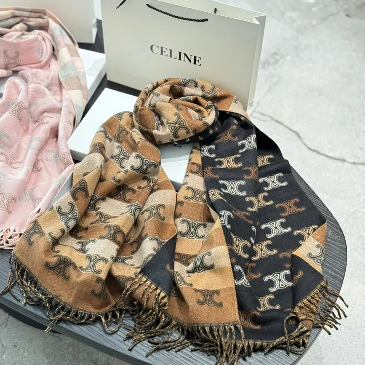 スーパーコピー セリーヌ マフラー