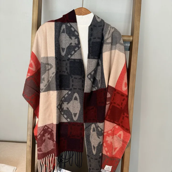 スーパーコピー ヴィヴィアン・ウエストウッド マフラー