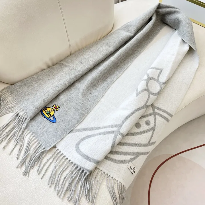 スーパーコピー ヴィヴィアン・ウエストウッド マフラー