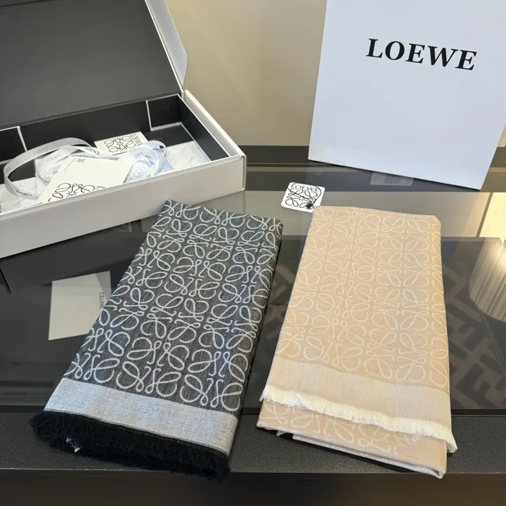 スーパーコピー ロエベ マフラー