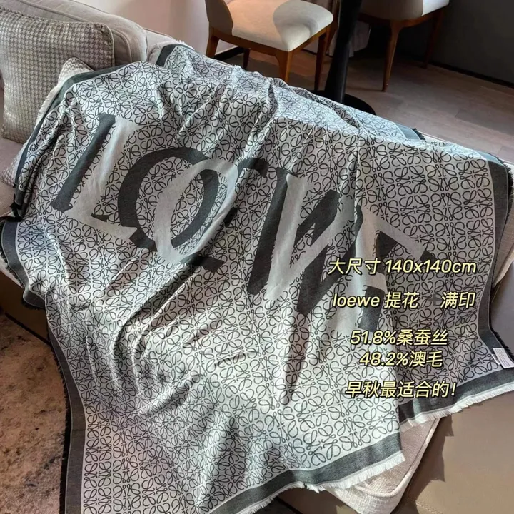 スーパーコピー ロエベ マフラー