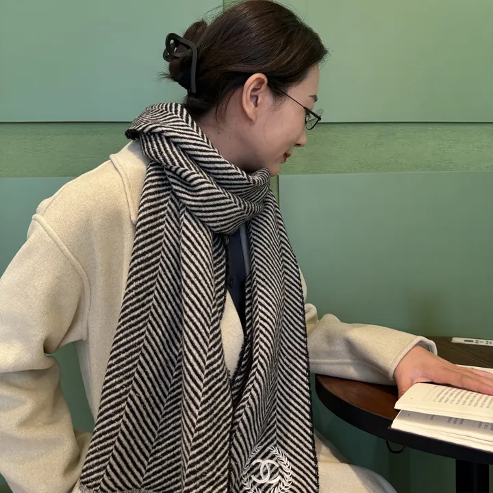 スーパーコピー シャネル マフラー