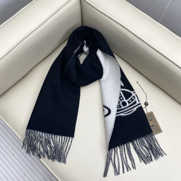 スーパーコピー ヴィヴィアン・ウエストウッド マフラー