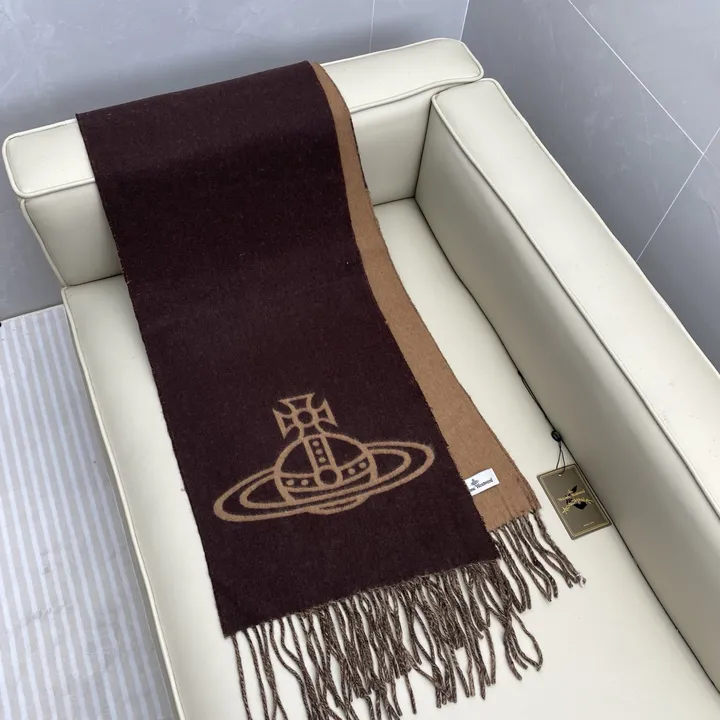 スーパーコピー ヴィヴィアン・ウエストウッド マフラー