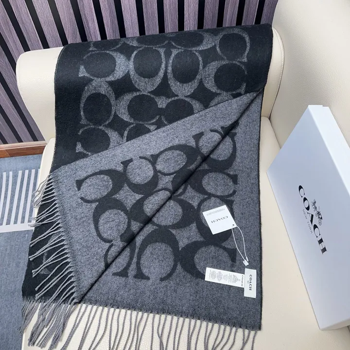 スーパーコピー コーチ マフラー