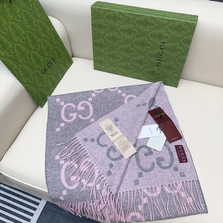 スーパーコピー グッチ マフラー