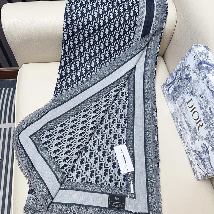 スーパーコピー ディオール マフラー