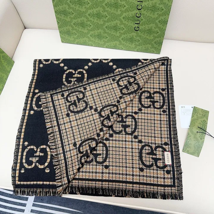 スーパーコピー グッチ マフラー