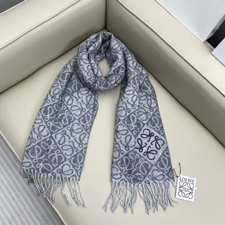 スーパーコピー ロエベ マフラー