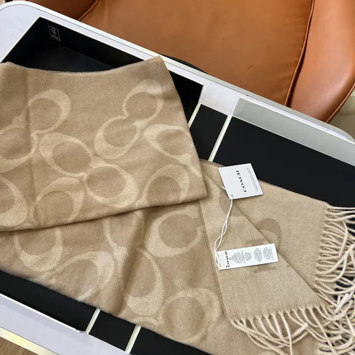 スーパーコピー コーチ マフラー