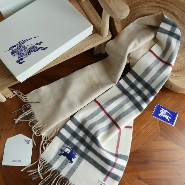 スーパーコピー バーバリー ス マフラー